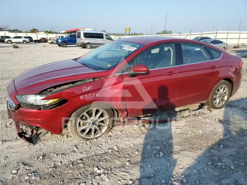 2017 Ford FUSION фото