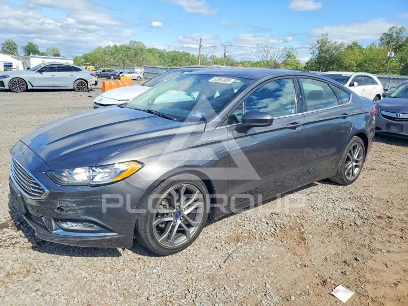 2017 Ford FUSION фото