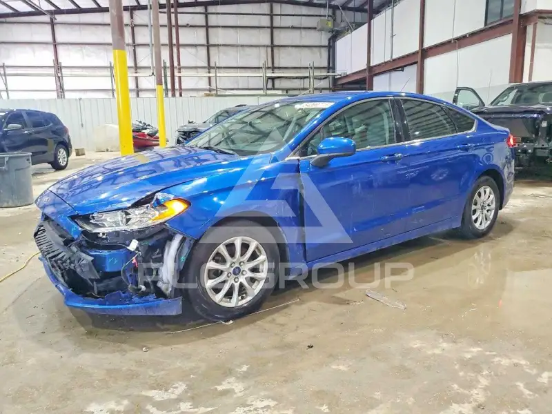 2017 Ford FUSION photo