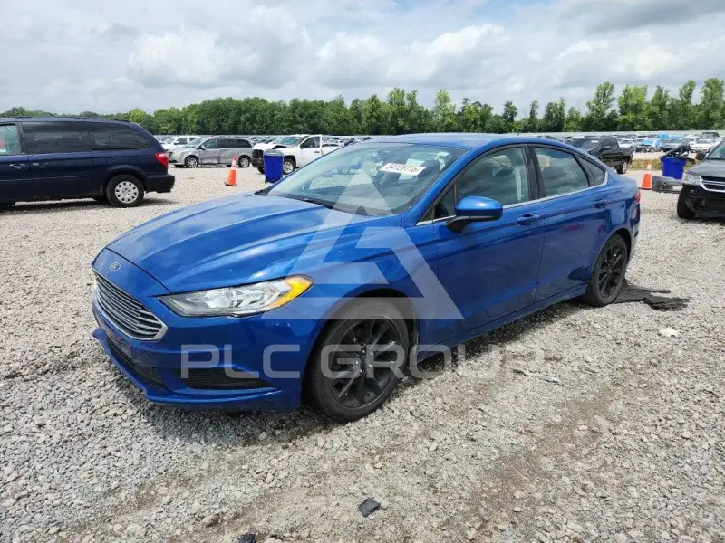 2017 Ford FUSION фото