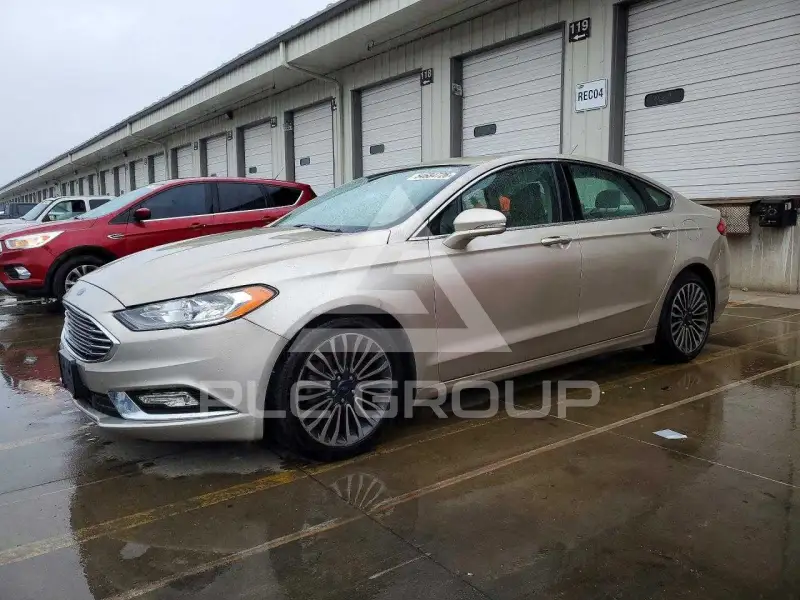 2017 Ford FUSION фото