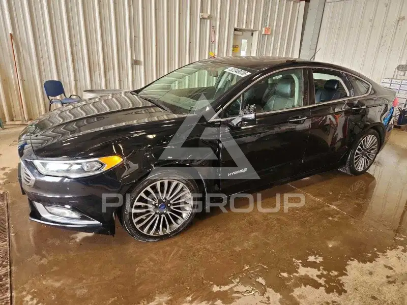 2017 Ford FUSION фото