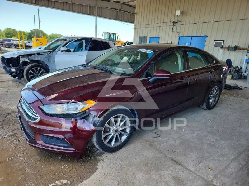 2017 Ford FUSION фото