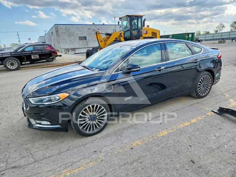 2017 Ford FUSION фото
