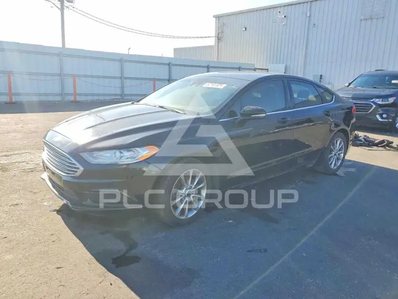 2017 Ford FUSION photo