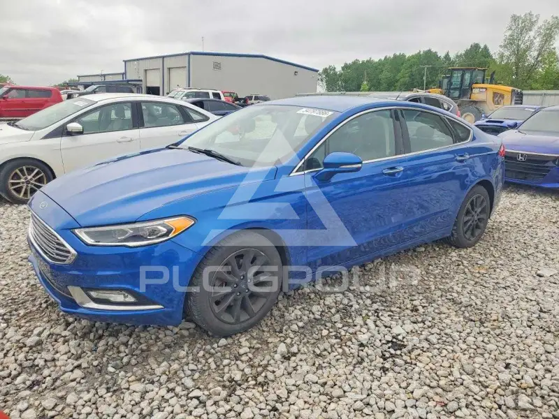 2017 Ford FUSION фото