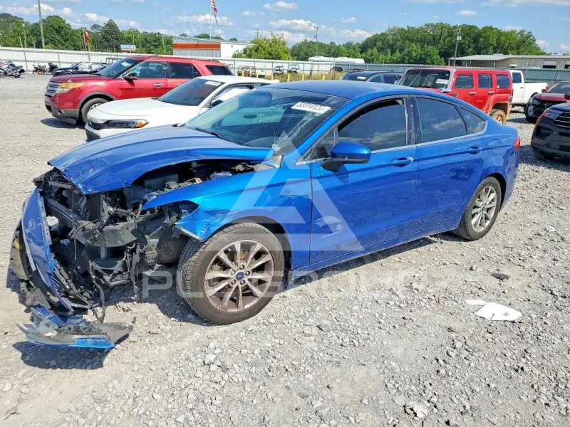 2017 Ford FUSION photo