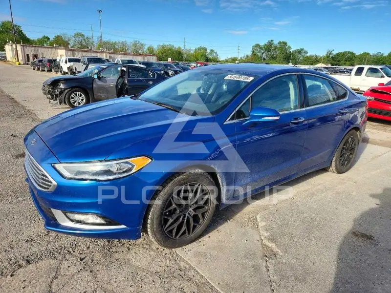 2017 Ford FUSION фото