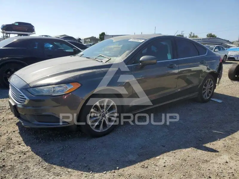 2017 Ford FUSION photo
