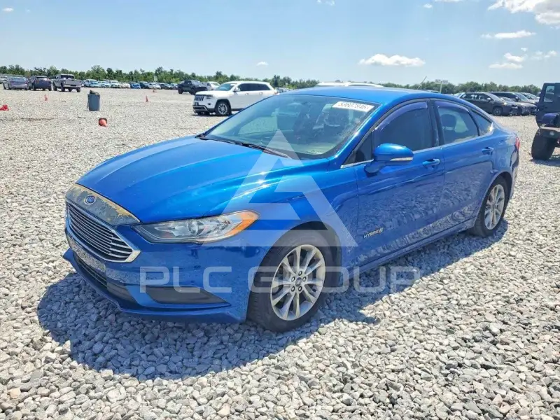 2017 Ford FUSION photo