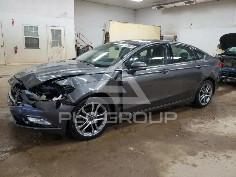 2017 Ford FUSION photo