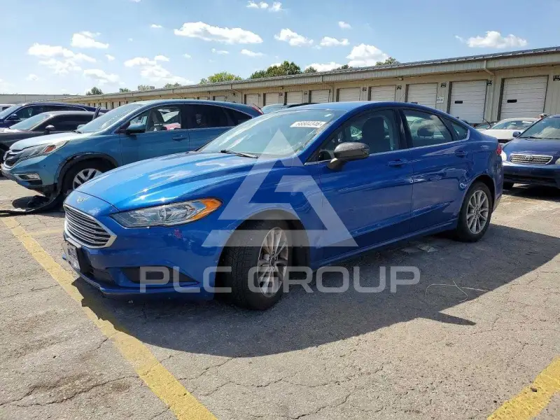 2017 Ford FUSION фото