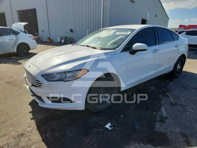 2017 Ford FUSION фото