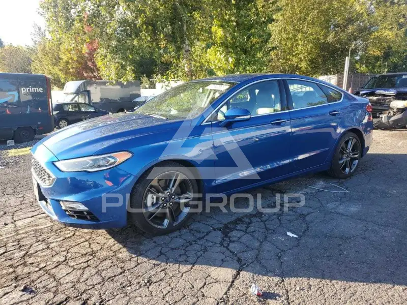 2017 Ford FUSION фото