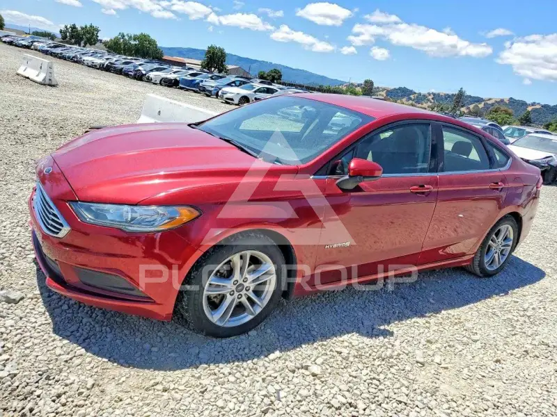 2017 Ford FUSION фото