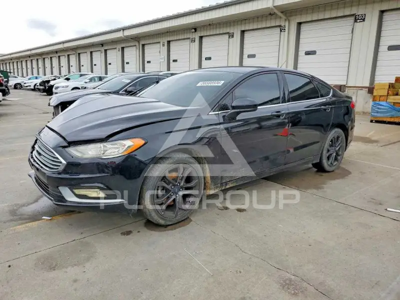 2017 Ford FUSION photo