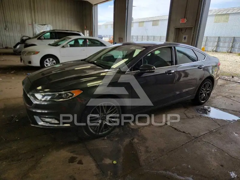 2017 Ford FUSION photo
