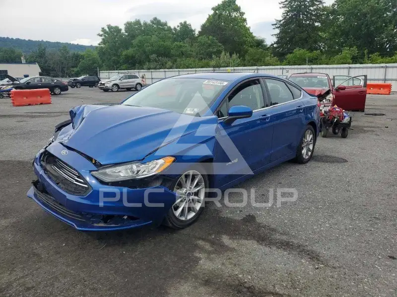 2017 Ford FUSION фото