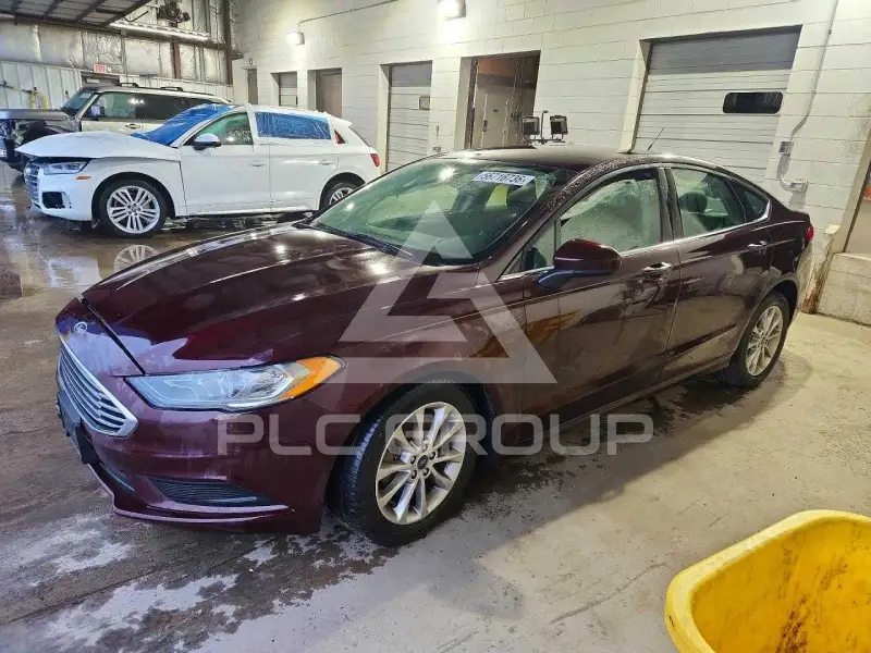 2017 Ford FUSION фото
