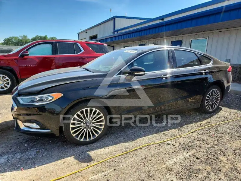 2017 Ford FUSION photo
