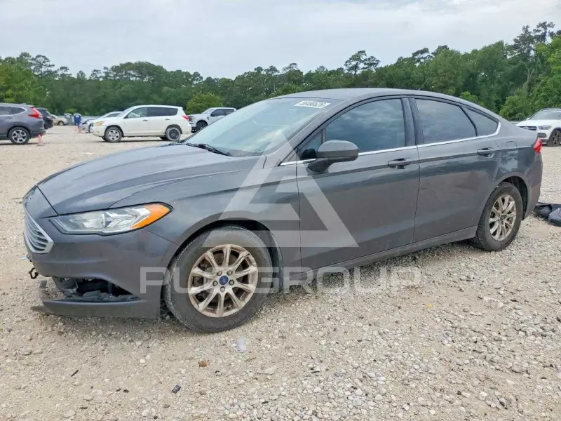 2017 Ford FUSION photo