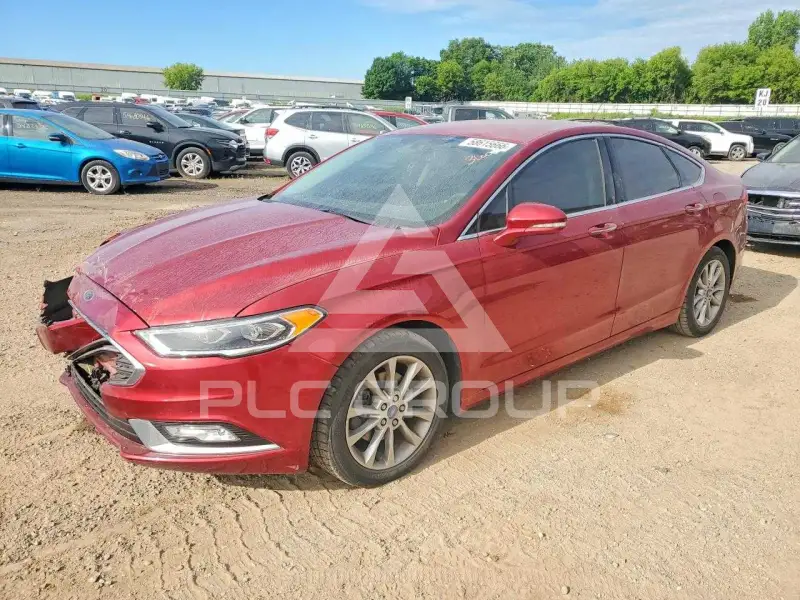 2017 Ford FUSION фото