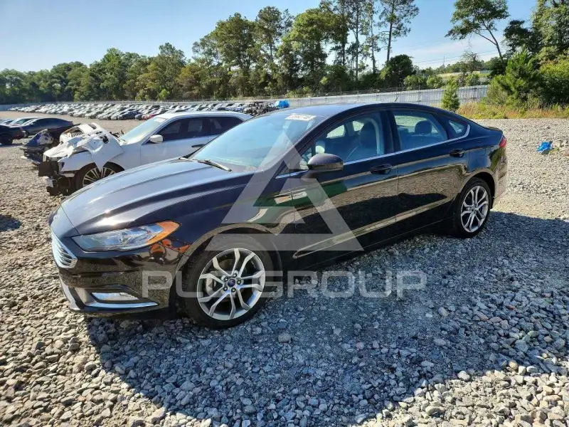 2017 Ford FUSION фото