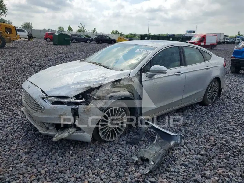 2017 Ford FUSION фото
