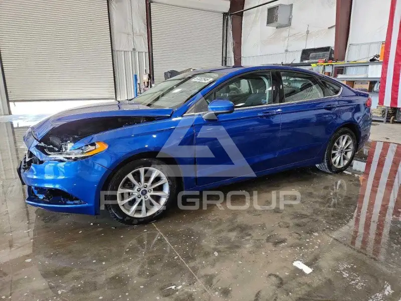 2017 Ford FUSION photo