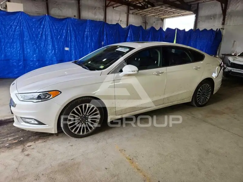 2017 Ford FUSION фото