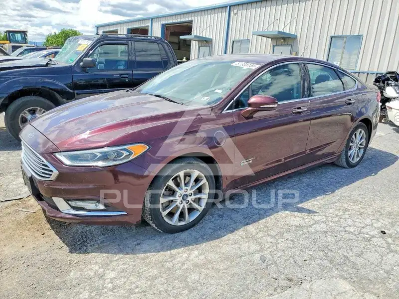 2017 Ford FUSION photo