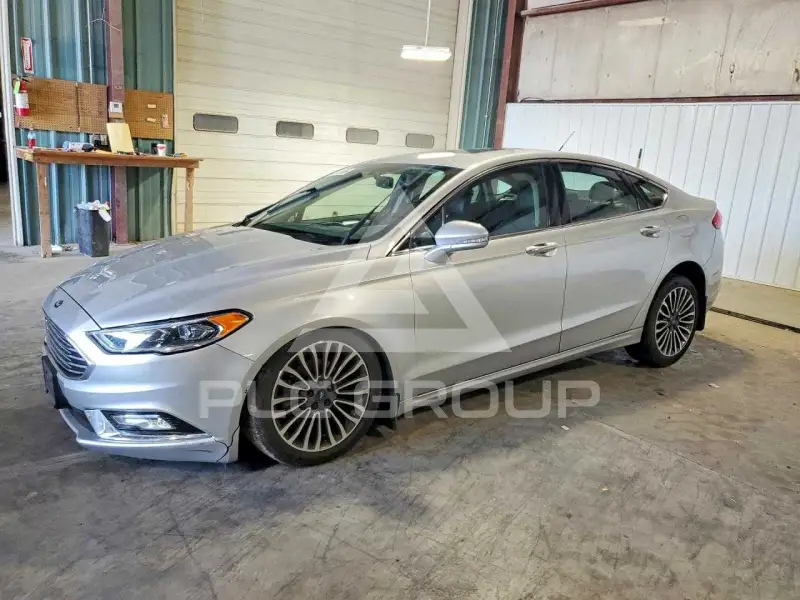 2017 Ford FUSION photo