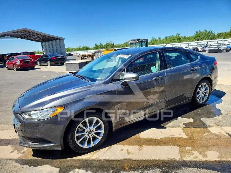 2017 Ford FUSION photo