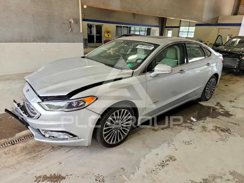 2017 Ford FUSION photo