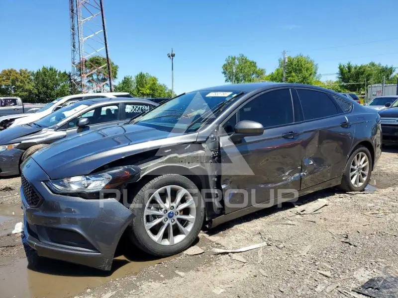 2017 Ford FUSION фото