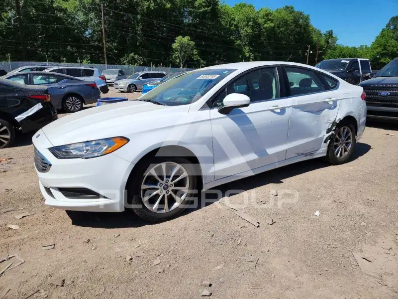 2017 Ford FUSION photo