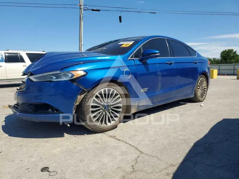 2017 Ford FUSION photo