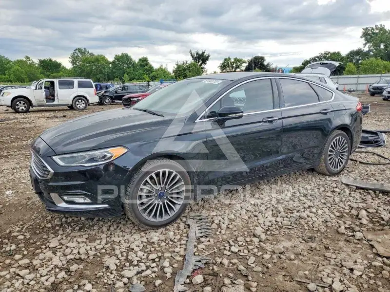 2017 Ford FUSION photo