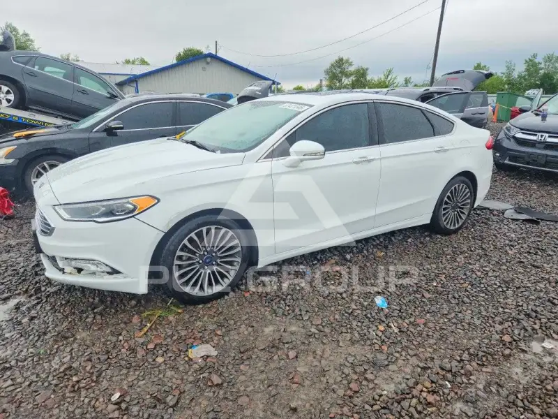 2017 Ford FUSION фото