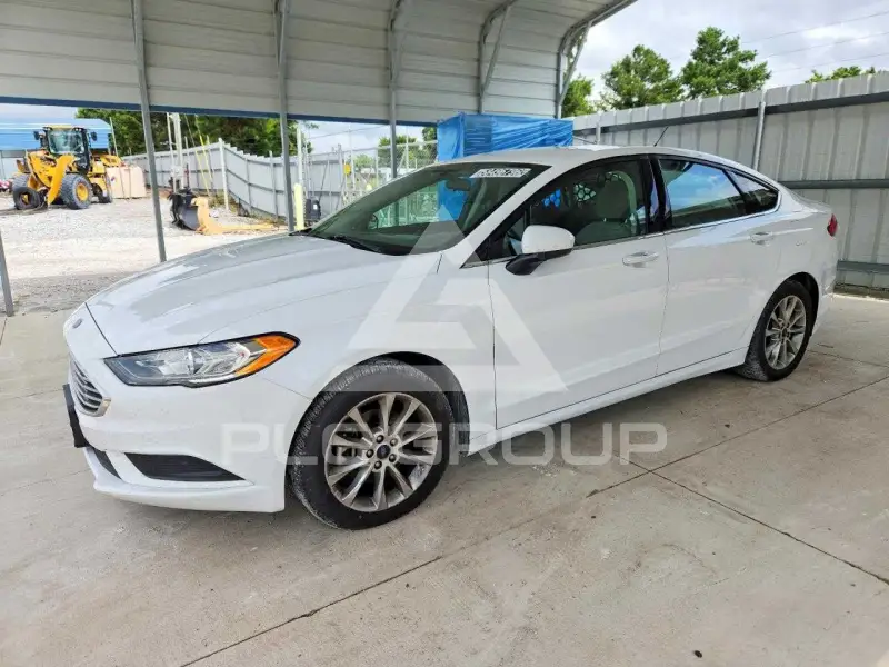 2017 Ford FUSION photo