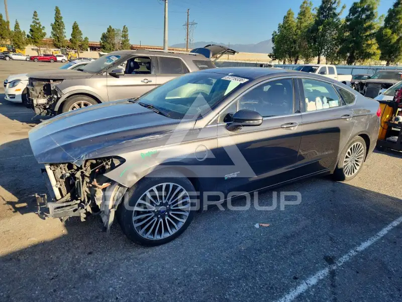 2017 Ford FUSION photo