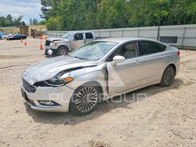 2017 Ford FUSION фото