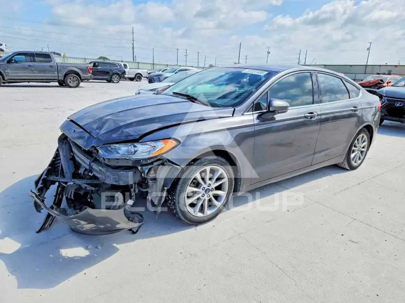 2017 Ford FUSION photo