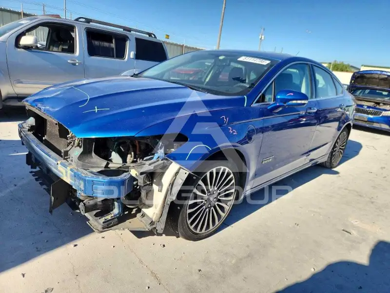 2017 Ford FUSION фото