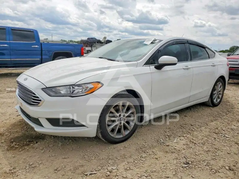2017 Ford FUSION фото