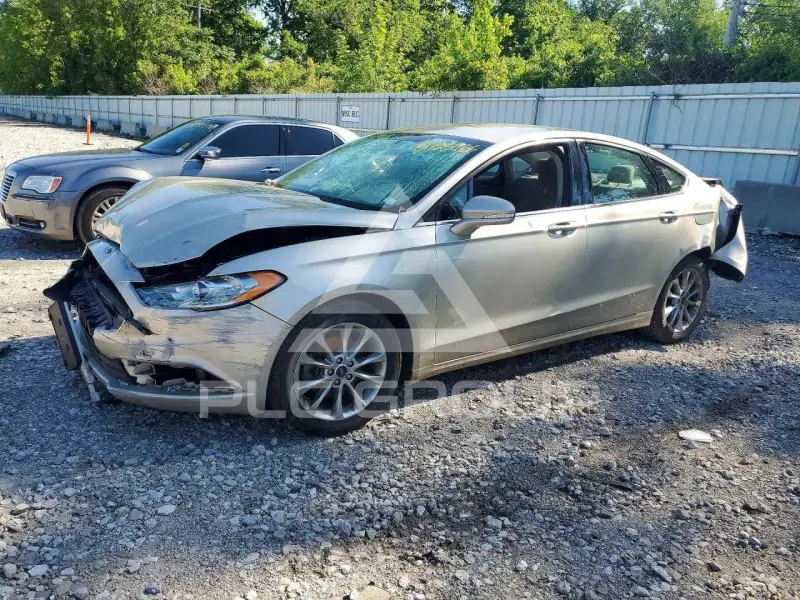 2017 Ford FUSION photo