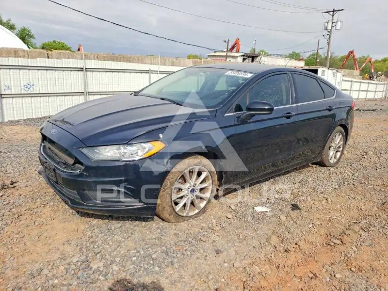 2017 Ford FUSION фото