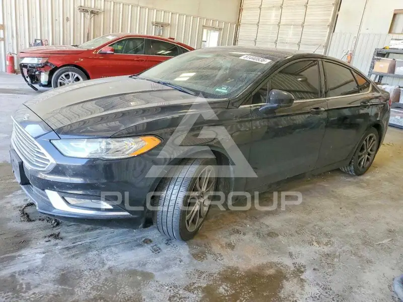 2017 Ford FUSION photo