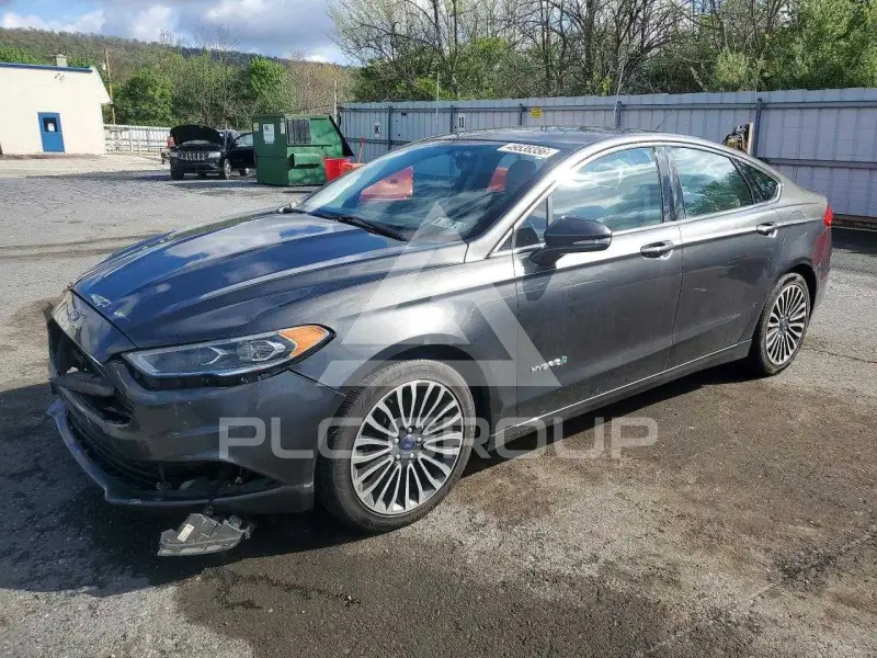 2017 Ford FUSION photo