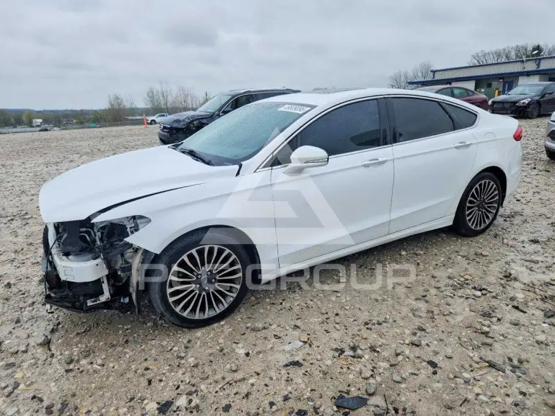 2017 Ford FUSION фото